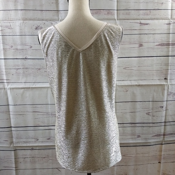 Ann Taylor Factory Top - Picture 5 of 6